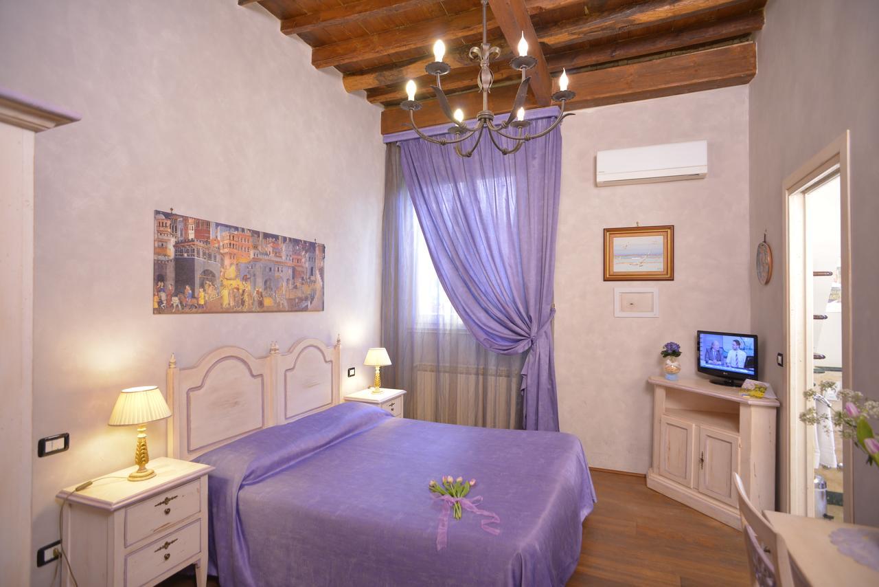 B&B La Casa Dei Tintori ฟลอเรนซ์ ภายนอก รูปภาพ